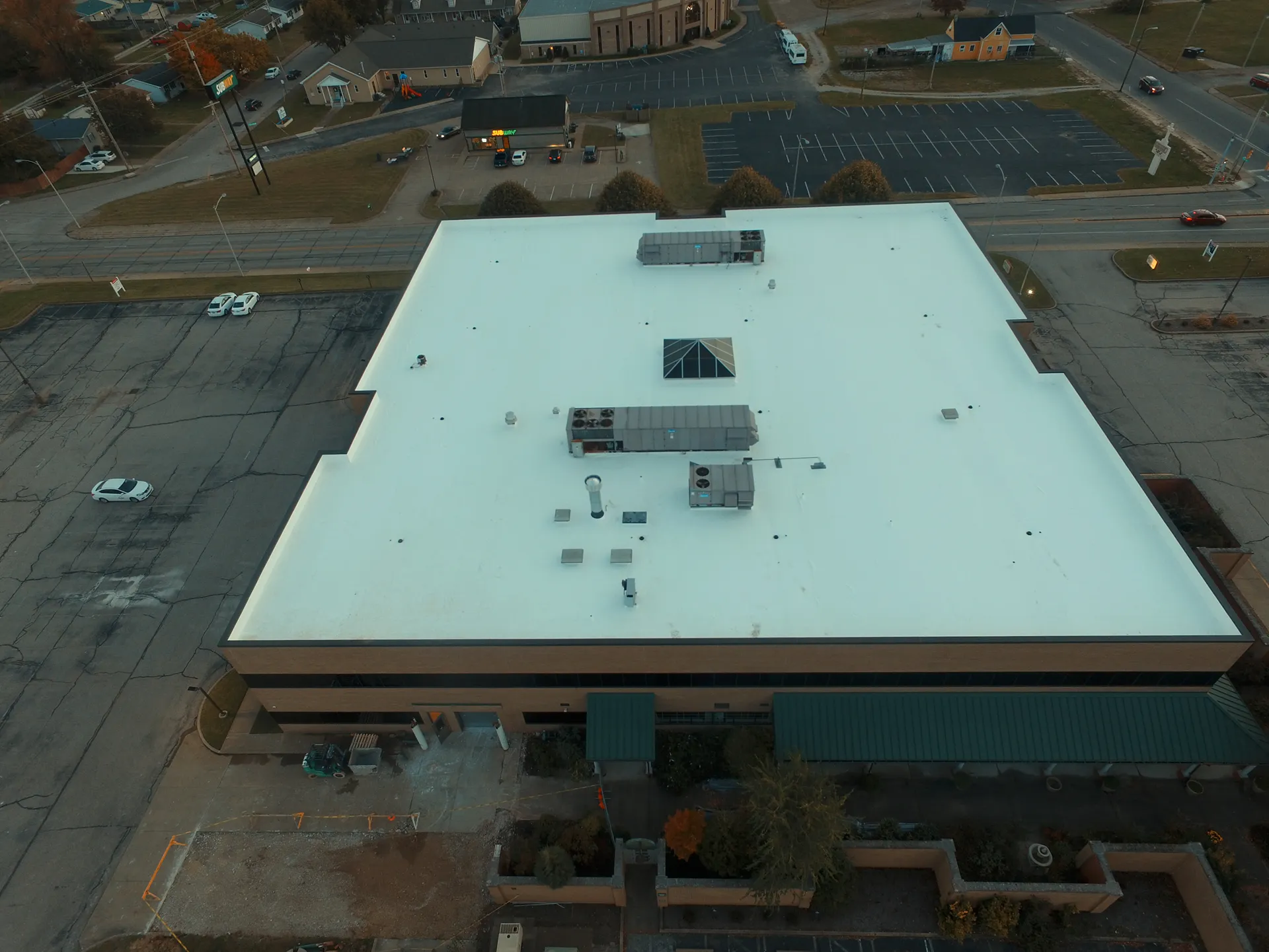 Elastomeric Roofing Contractor ort Wayne, IN